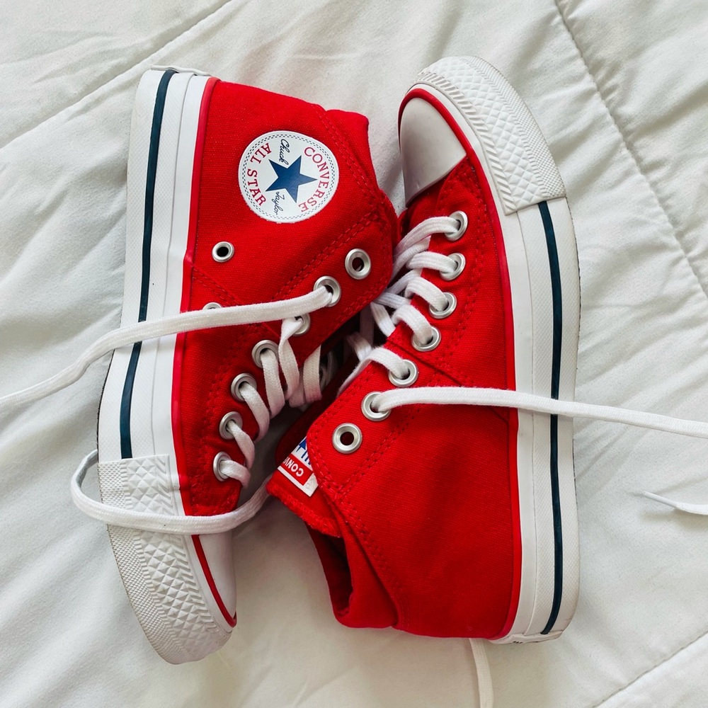 Red converse